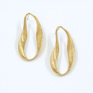 gynaikeia-skoularikia-karfota-xrysa-apo-atsali-sfirilata golden earrings jewelry stainless steel