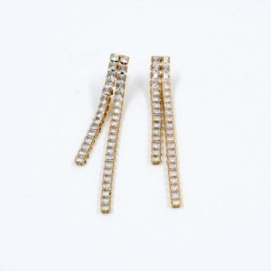 gynaikeia-xrysa-kremasta-skoularikia-me-petres stainless steel jewelry golden earrings crystals